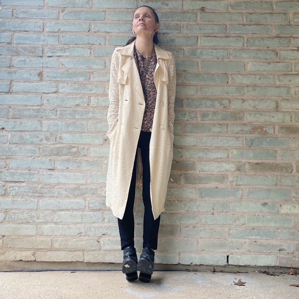Chelsea 28 Trench Coat Ivory Cream Lace Double Breasted Long Jacket - Picture 13 of 14